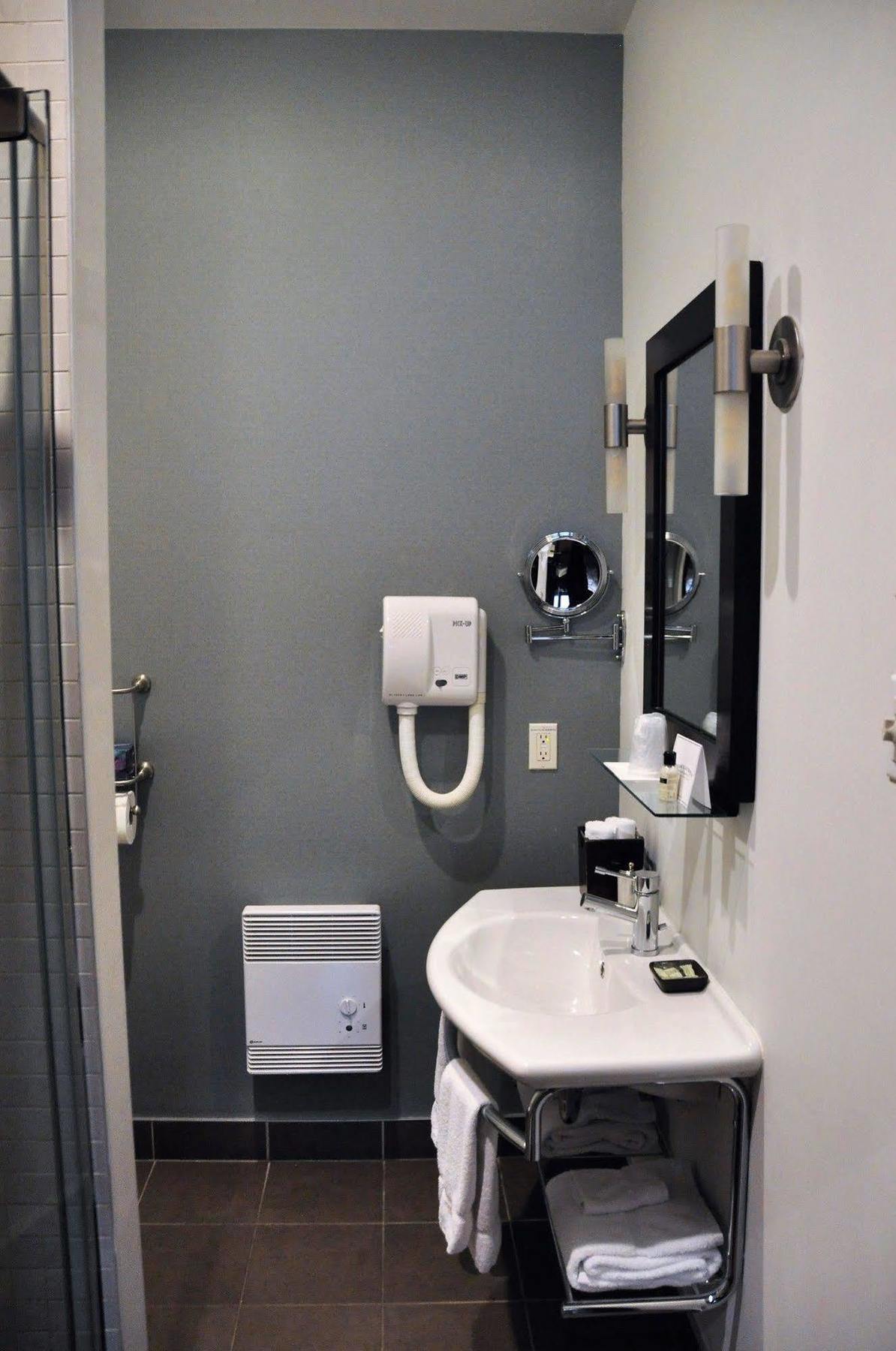 1595 Saint-Denis Hotell Montréal Exteriör bild