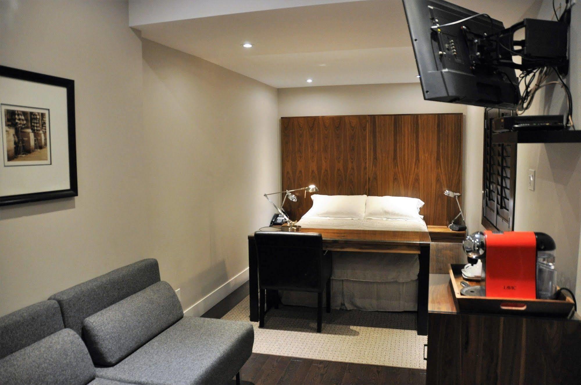 1595 Saint-Denis Hotell Montréal Exteriör bild